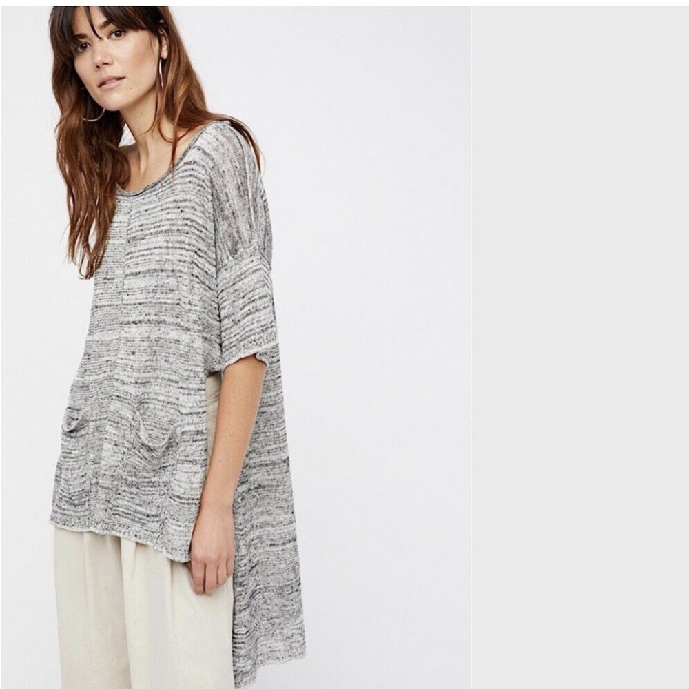 Free People Charcoal gray linen hi lo melange course knit bright Tunic top